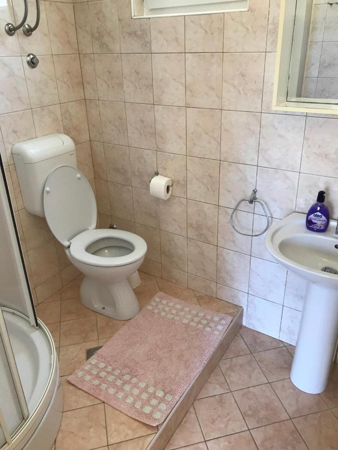 Summer Rooms Baska Bagian luar foto