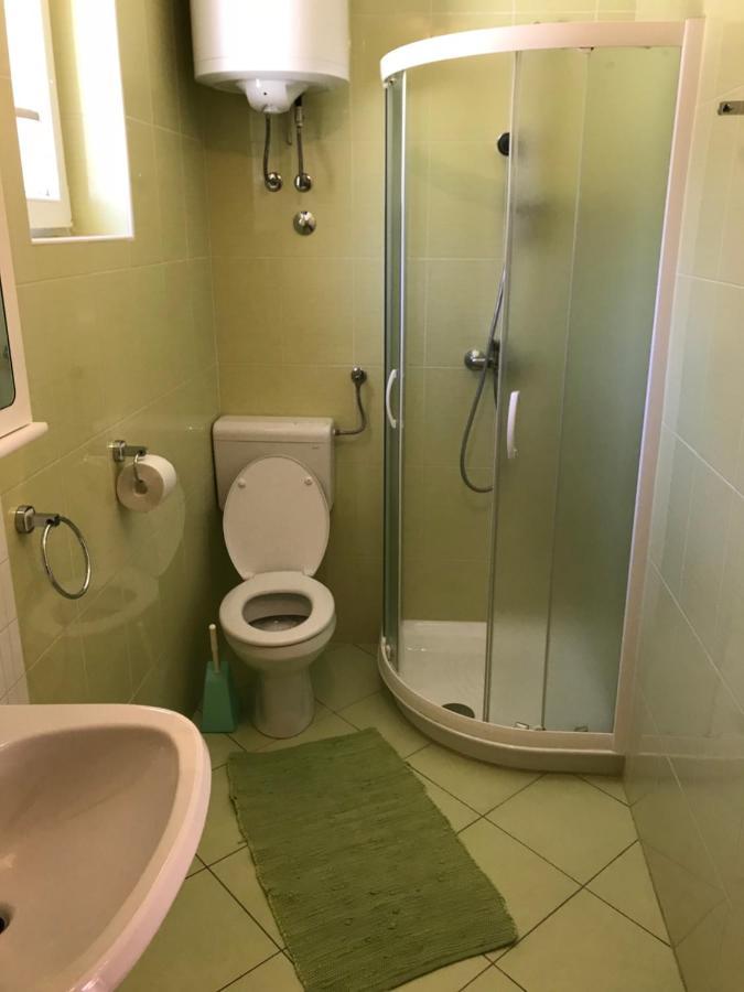 Summer Rooms Baska Bagian luar foto
