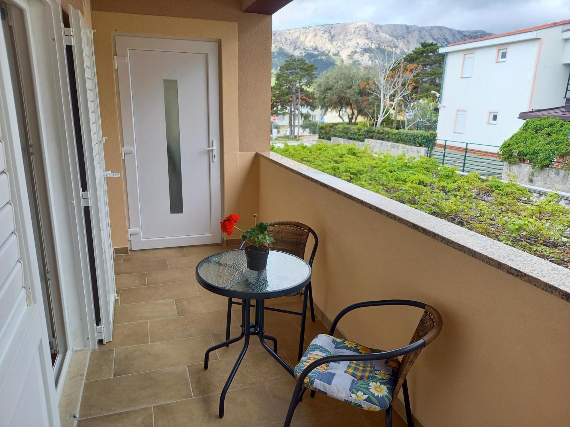 Summer Rooms Baska Bagian luar foto
