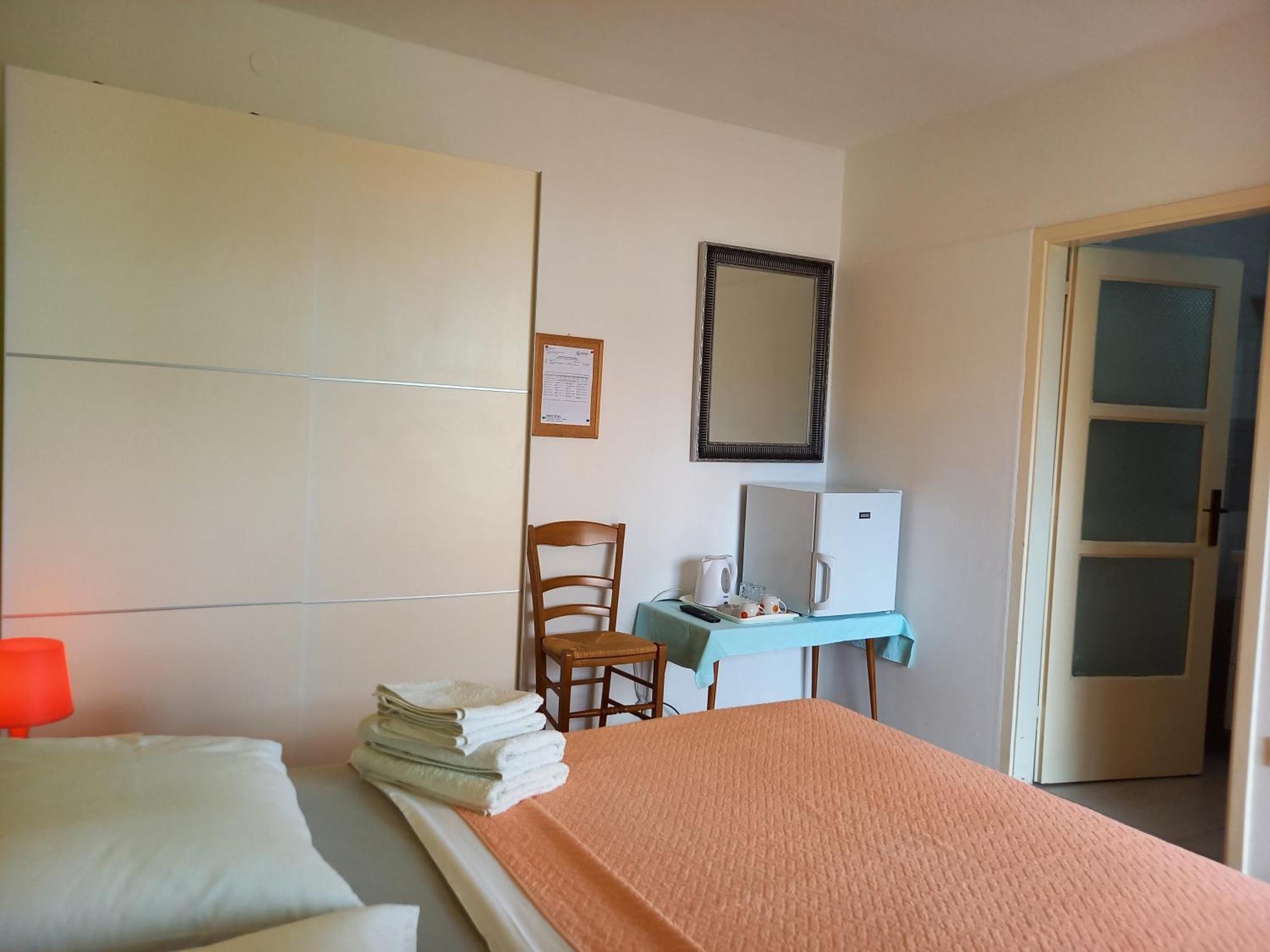 Summer Rooms Baska Bagian luar foto